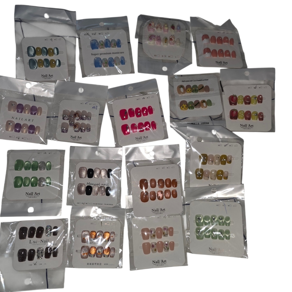 Press On Nail Bundle - Size Small